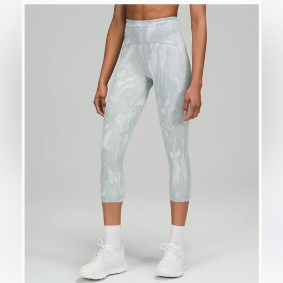 Swift Speed High-Rise Crop 21" - Picture 2 of 6